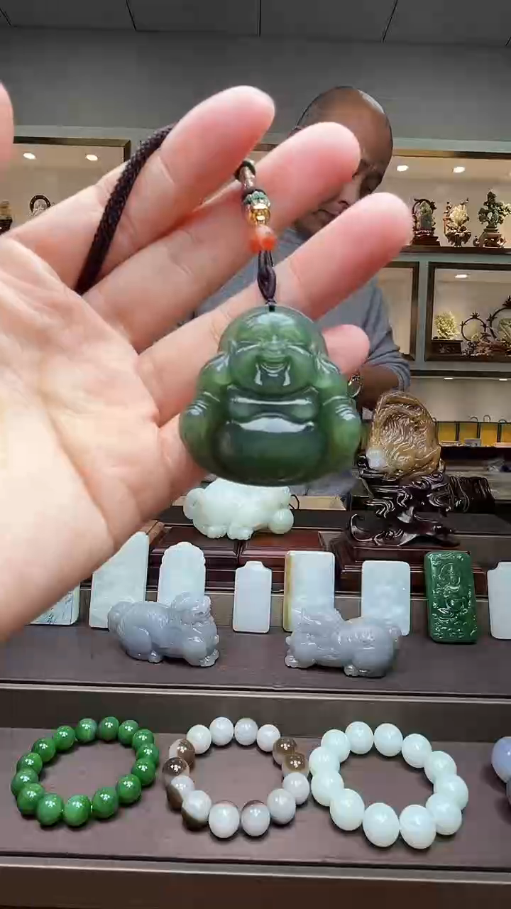 【闪购商品】和田玉颈饰未镶嵌苏