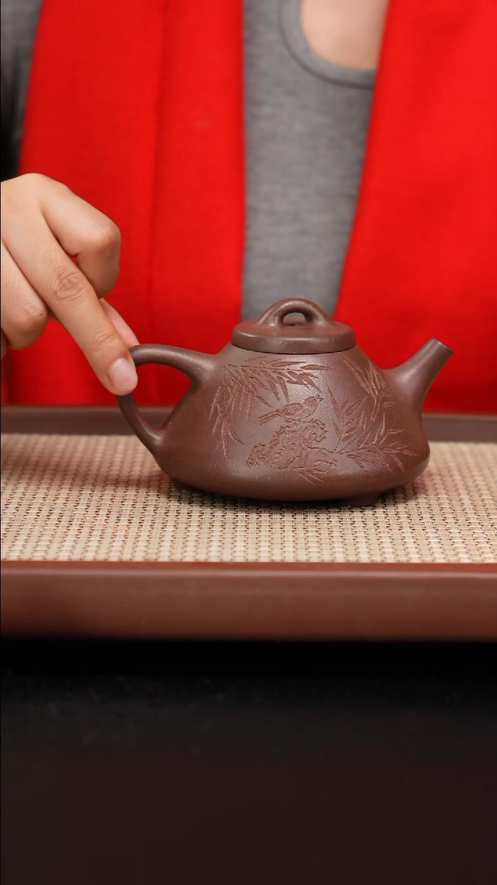 【闪购商品】紫砂茶壶全手工底曹清子冶刻绘260