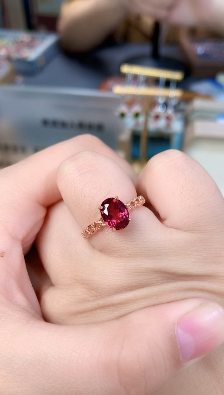 【闪购商品】石榴石戒指银S925镶嵌天然镁铝
