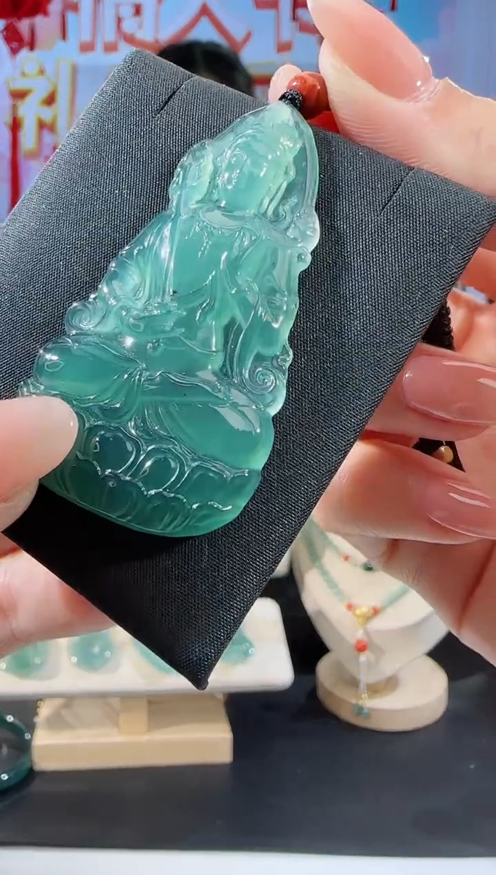 【闪购商品】翡翠吊坠(不含链)未镶嵌虚空藏