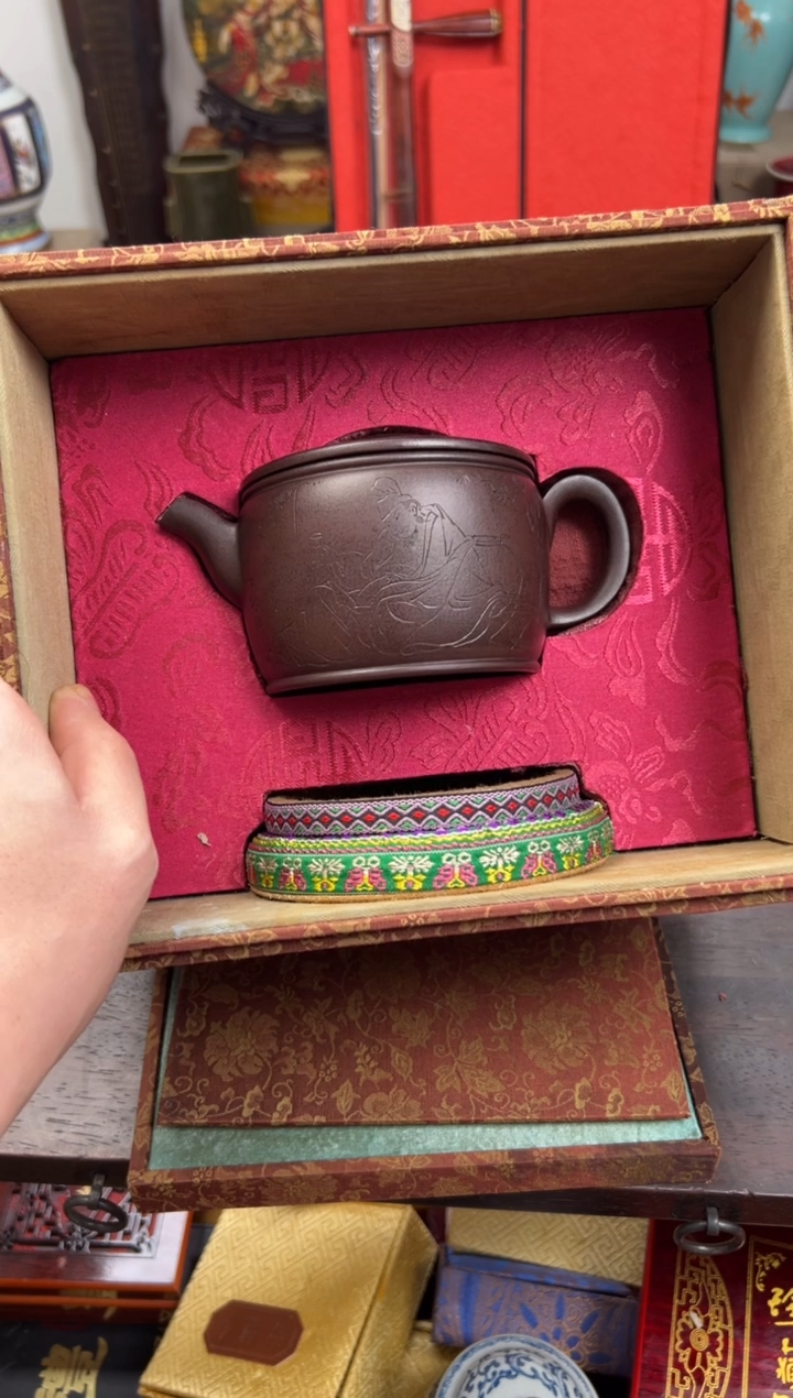 【闪购商品】紫砂茶壶————————————李白