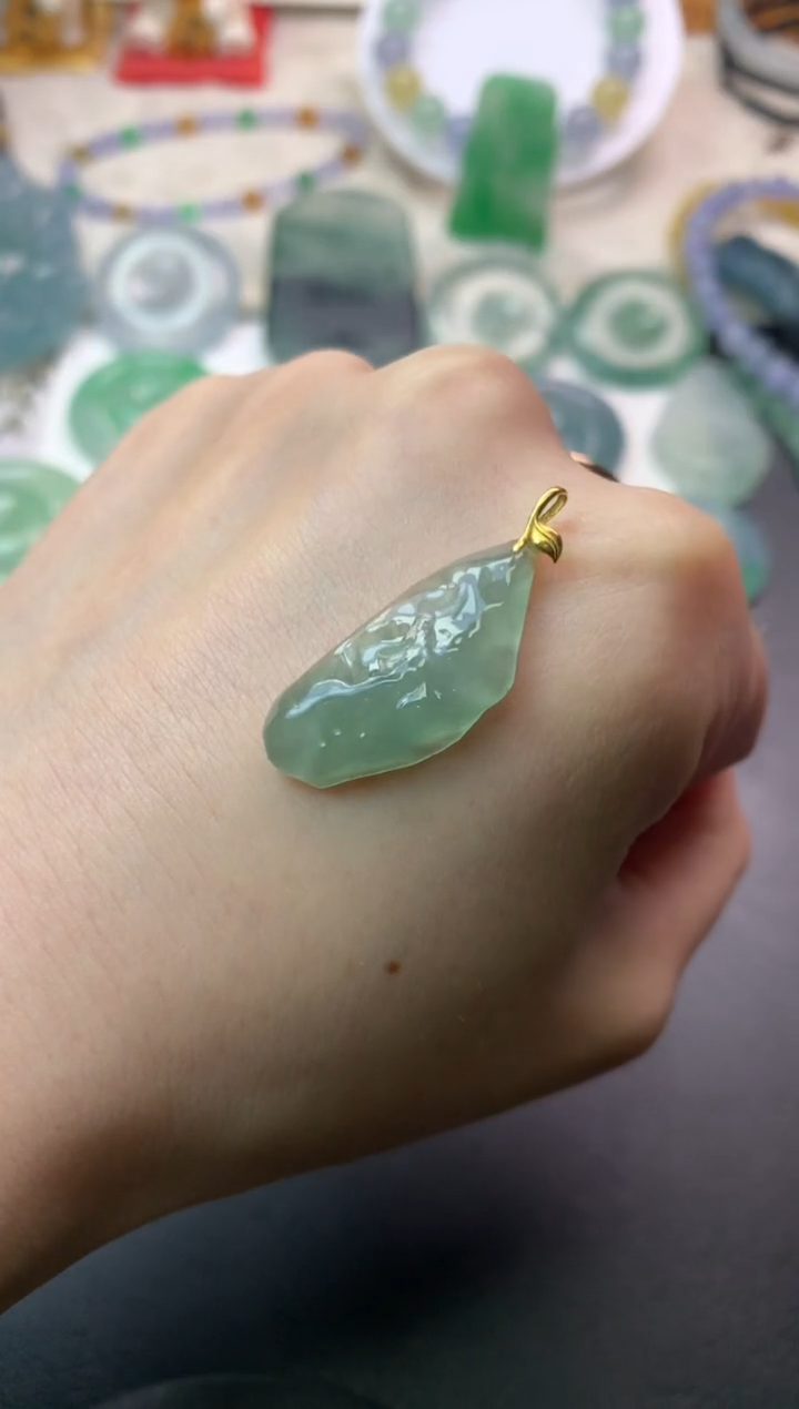 18K金镶嵌定制翡翠毛货