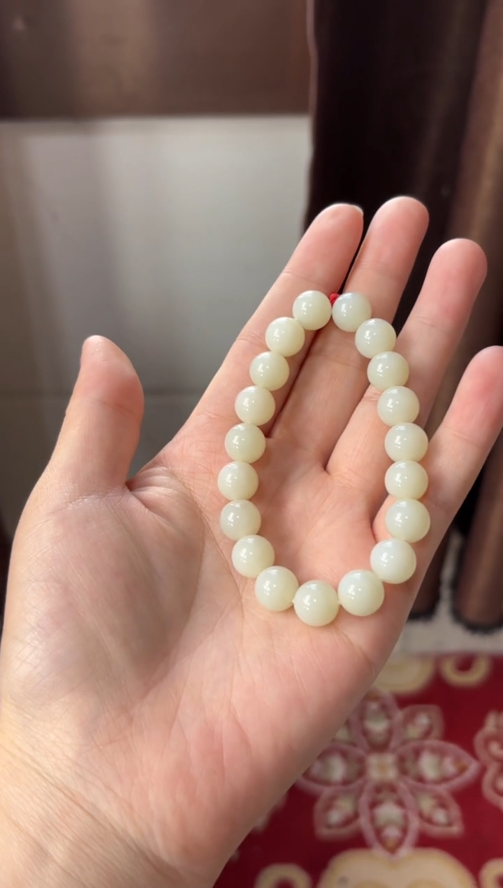 【闪购商品】和田玉手串未镶嵌且末微色差米达卡10