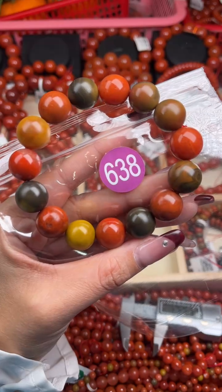 【闪购商品】南红玛瑙珠宝奇石未镶嵌638-14+