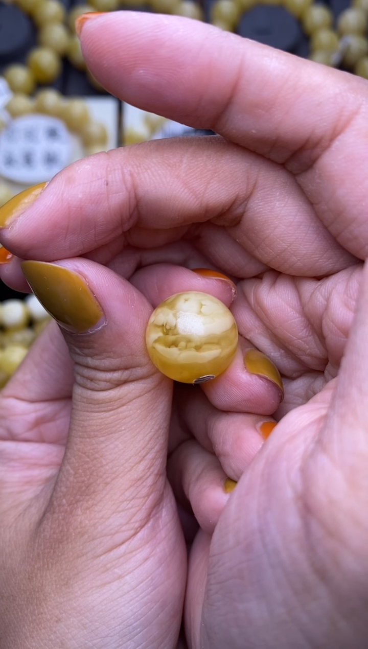 未镶嵌琥珀裸石大小姐珠宝70