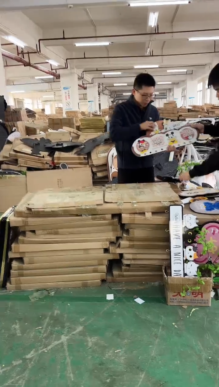 横款孤品果果微瑕闪购q835