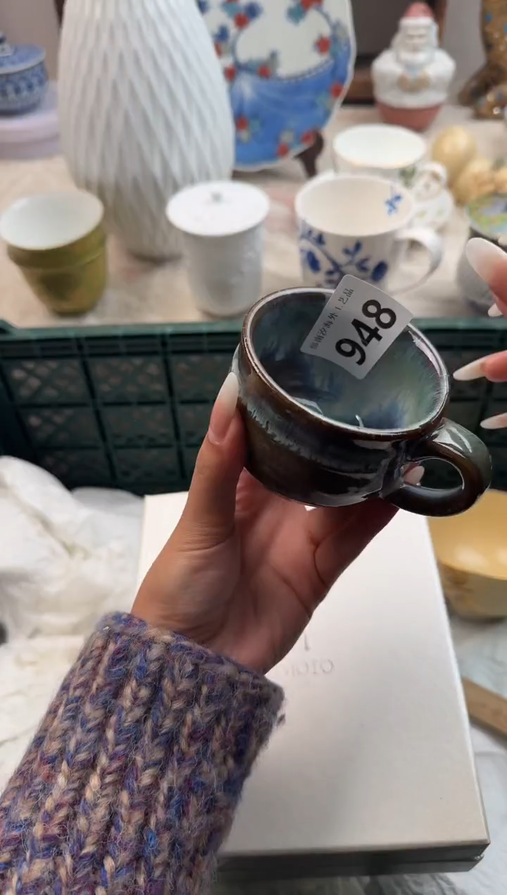 馋***了D          948