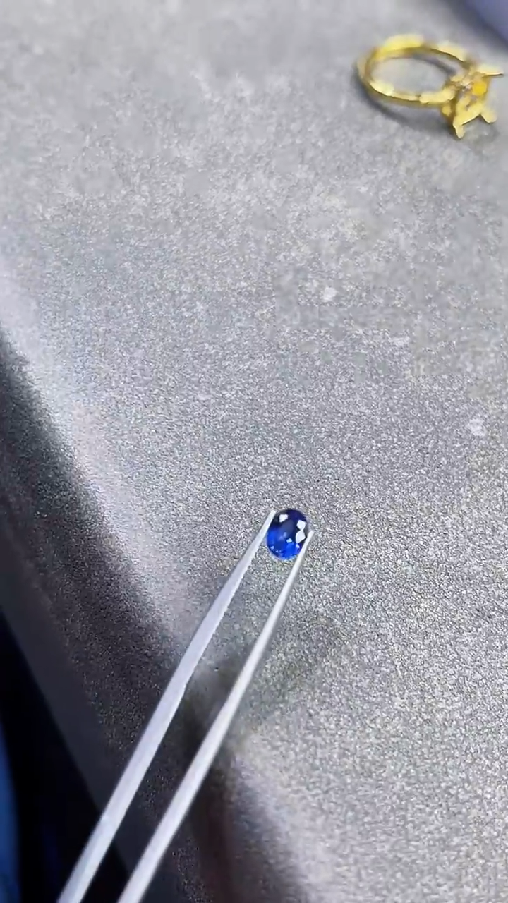 裸石蓝宝石天然裸石