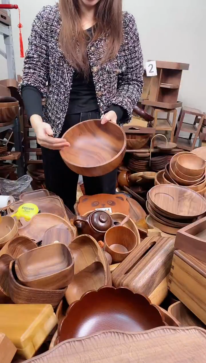 木 南美胡桃木碗25*10cm  内销  