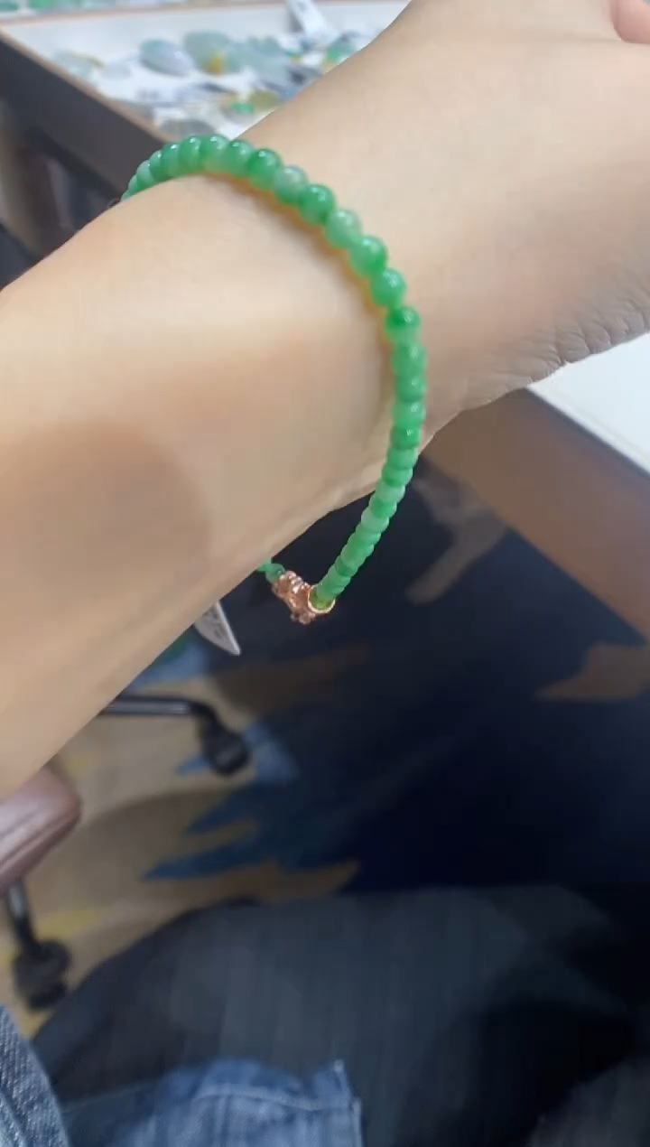 【闪购商品】翡翠手串未镶嵌手串