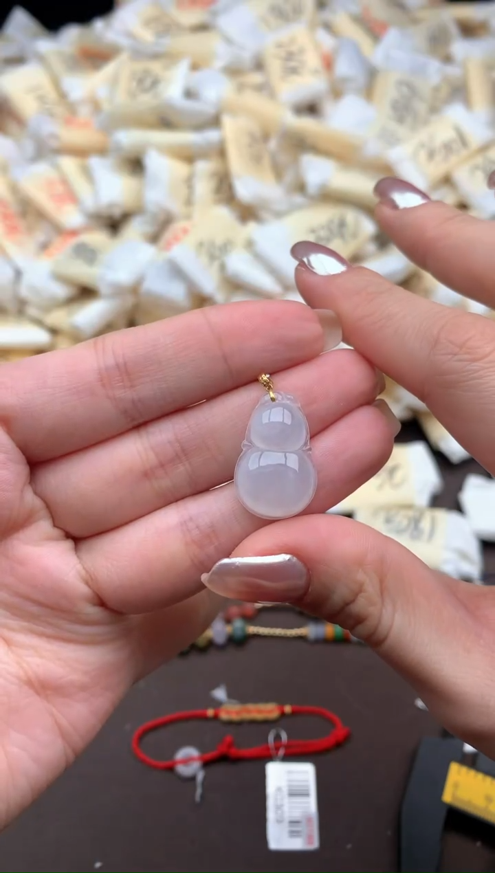 【闪购商品】翡翠挂件18K金镶嵌一