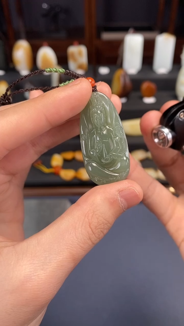 吊坠(不含链)未镶嵌和田玉观音牌