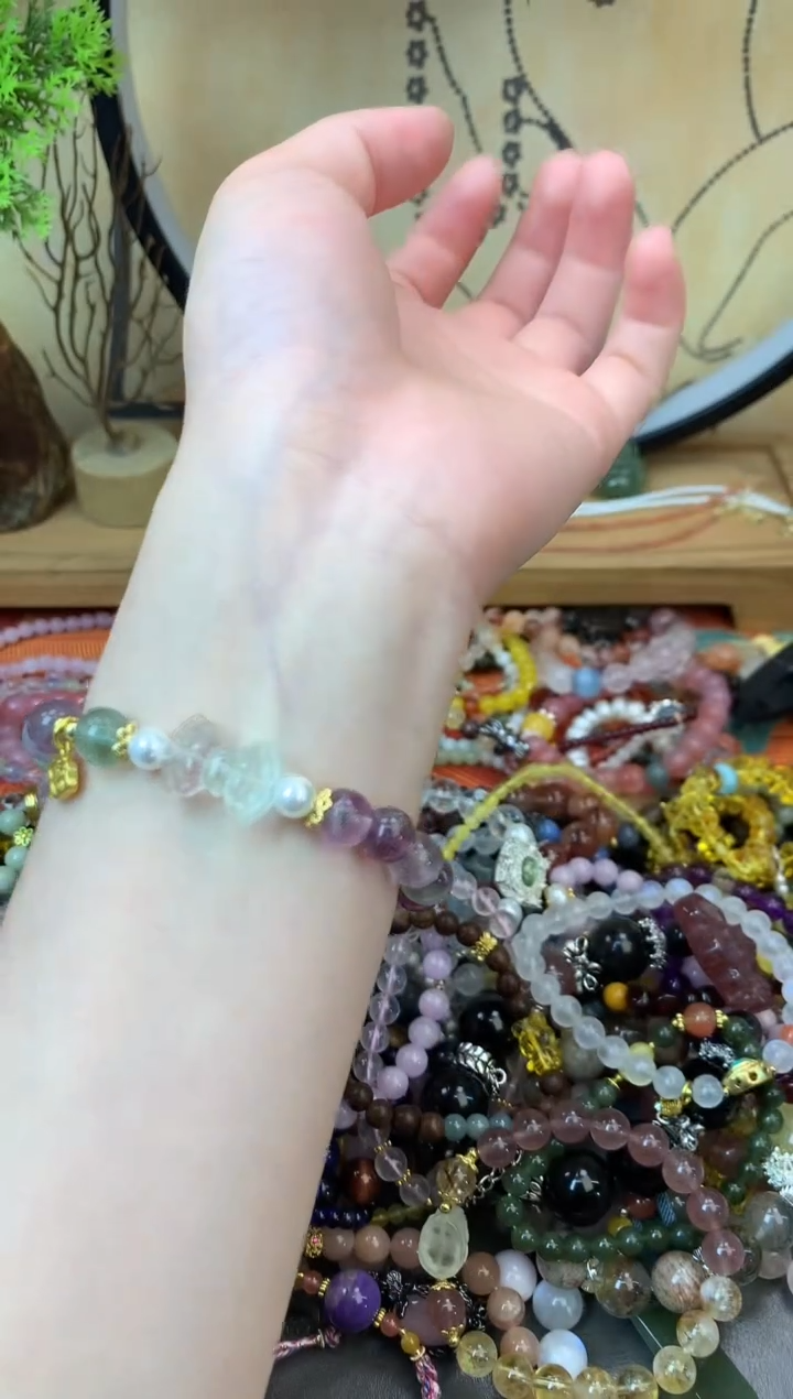 【闪购商品】萤石手链未镶嵌220手串