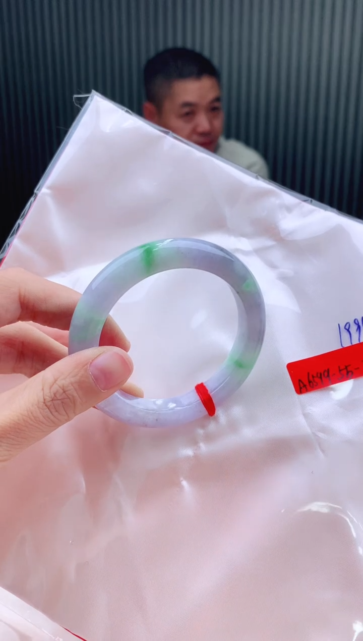 未镶嵌手镯翡翠55+