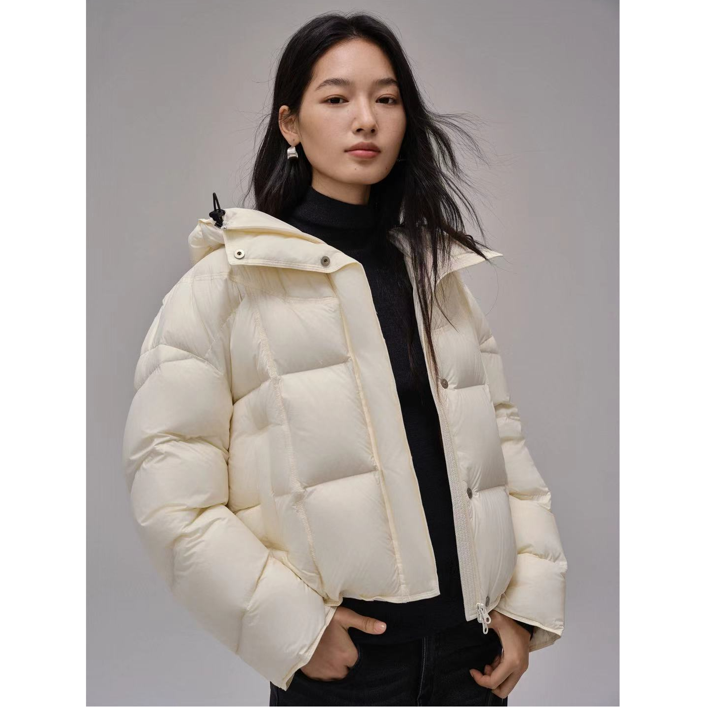 【商场品质】90白鸭绒 简约云朵感连帽双拉链设计羽绒服 AN 66031