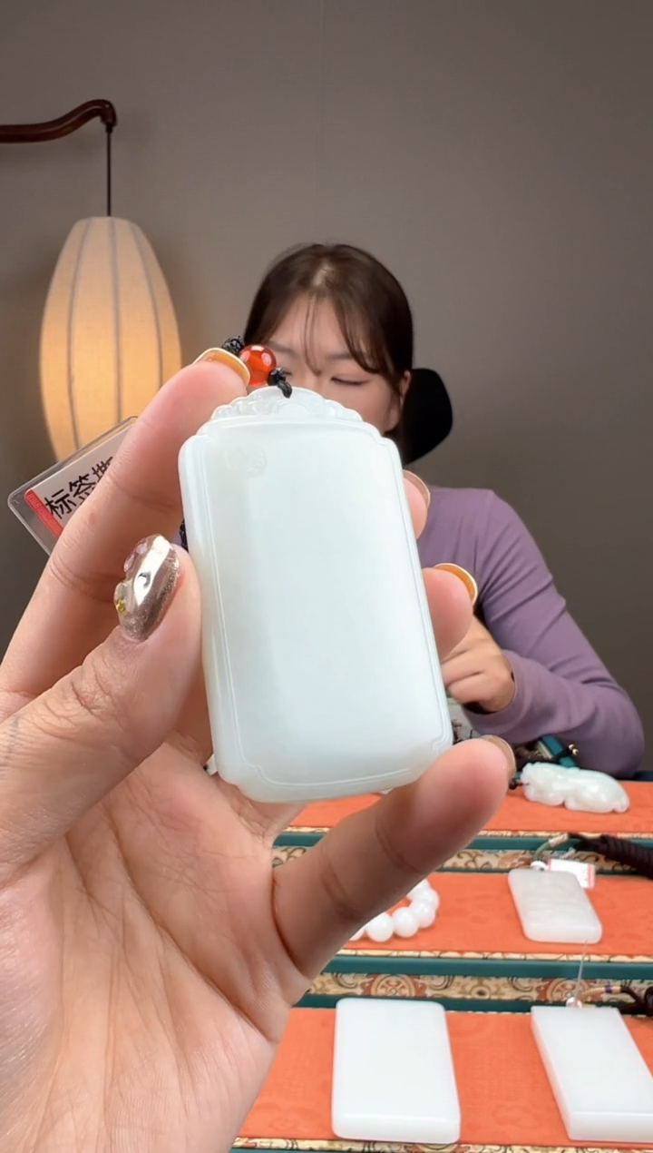 【闪购商品】和田玉颈饰未镶嵌1