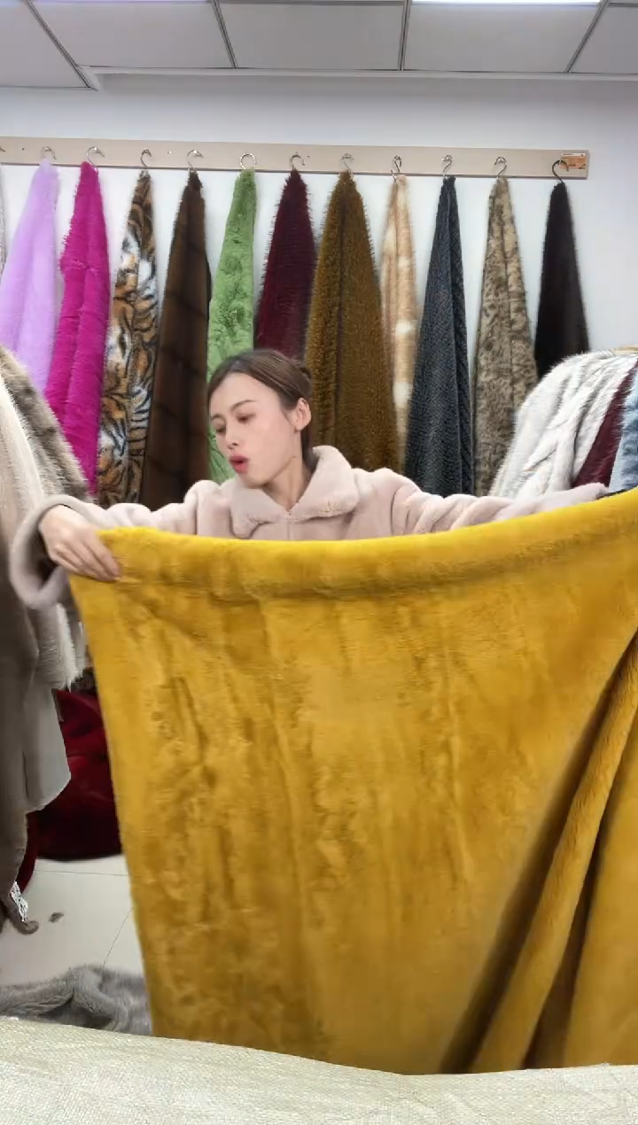 狐狸毛C37，尺寸1.6*2