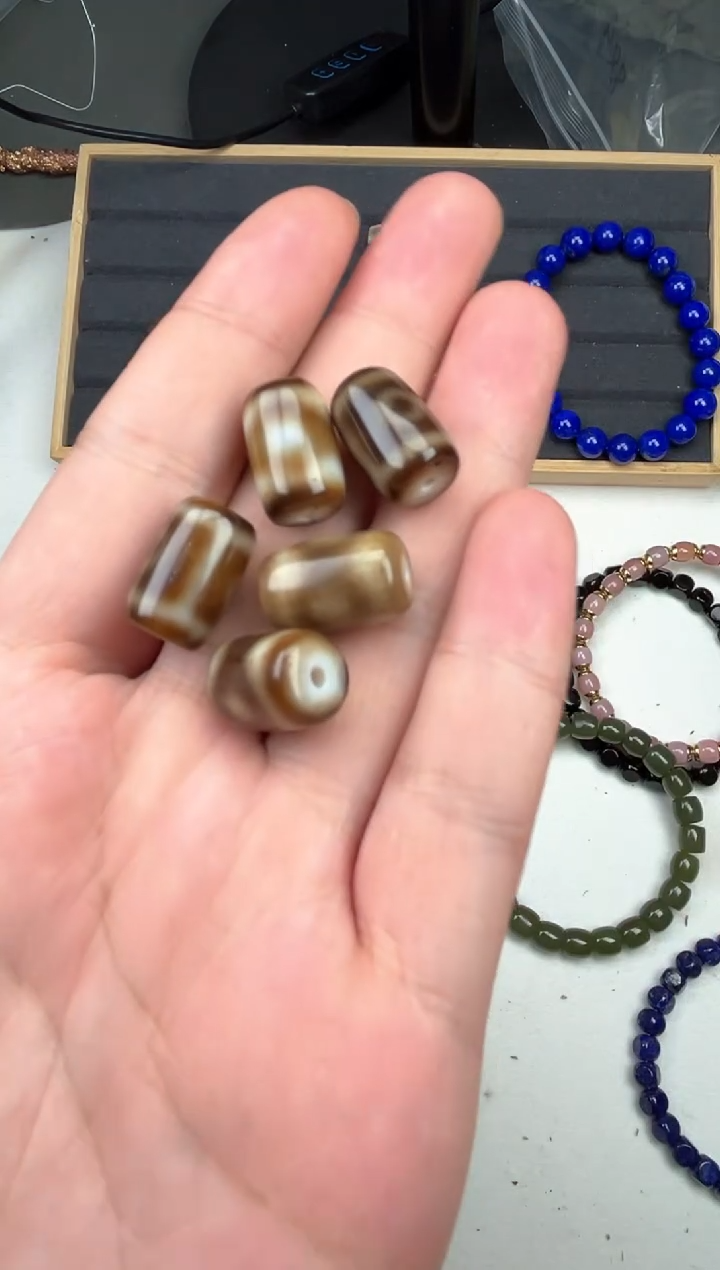 【闪购商品】玛瑙/玉髓1未镶嵌天天桶珠单颗多样性发其一