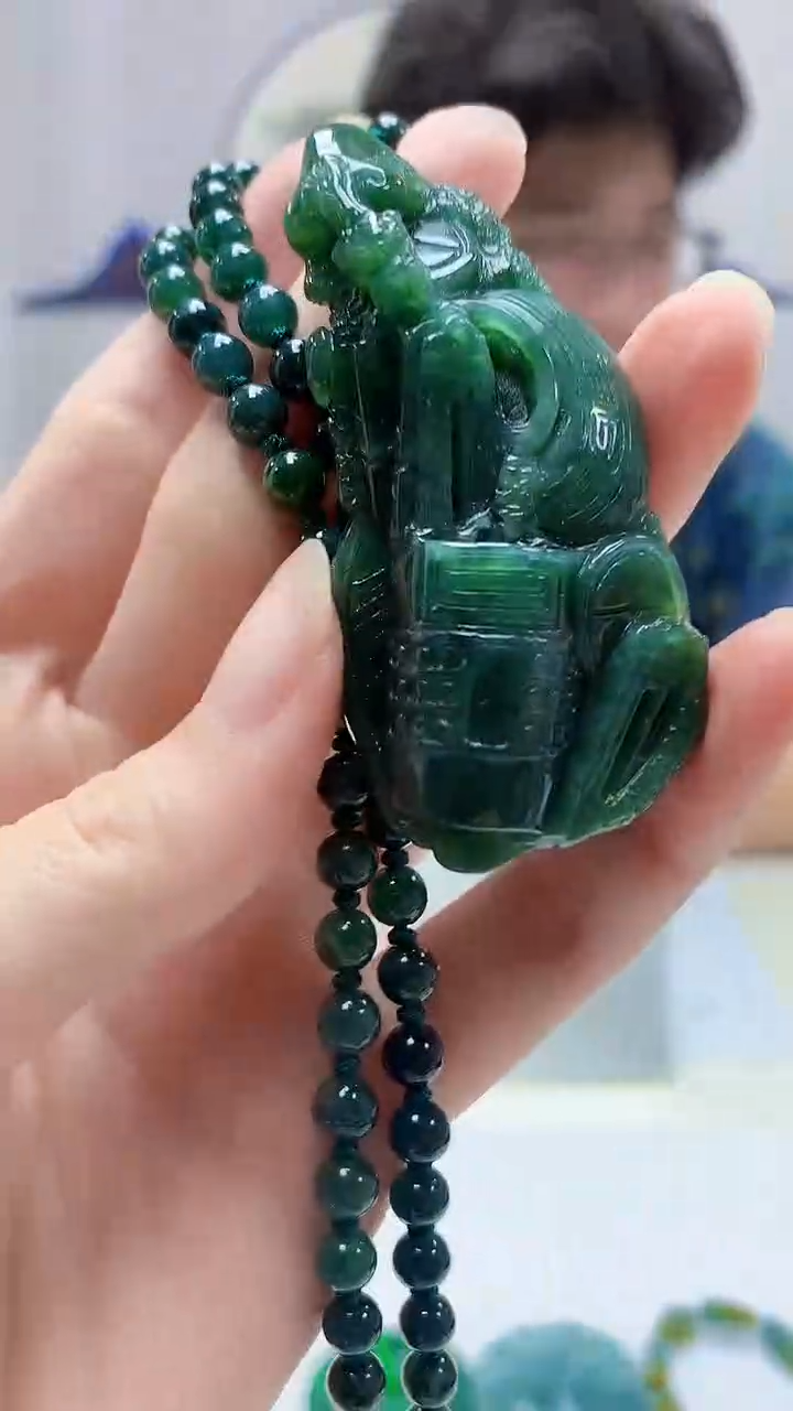 【闪购商品】定制翡翠未镶嵌4688zm-毛货挂件149