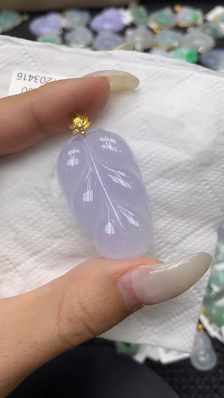 颈饰18K金镶嵌翡翠11111111111