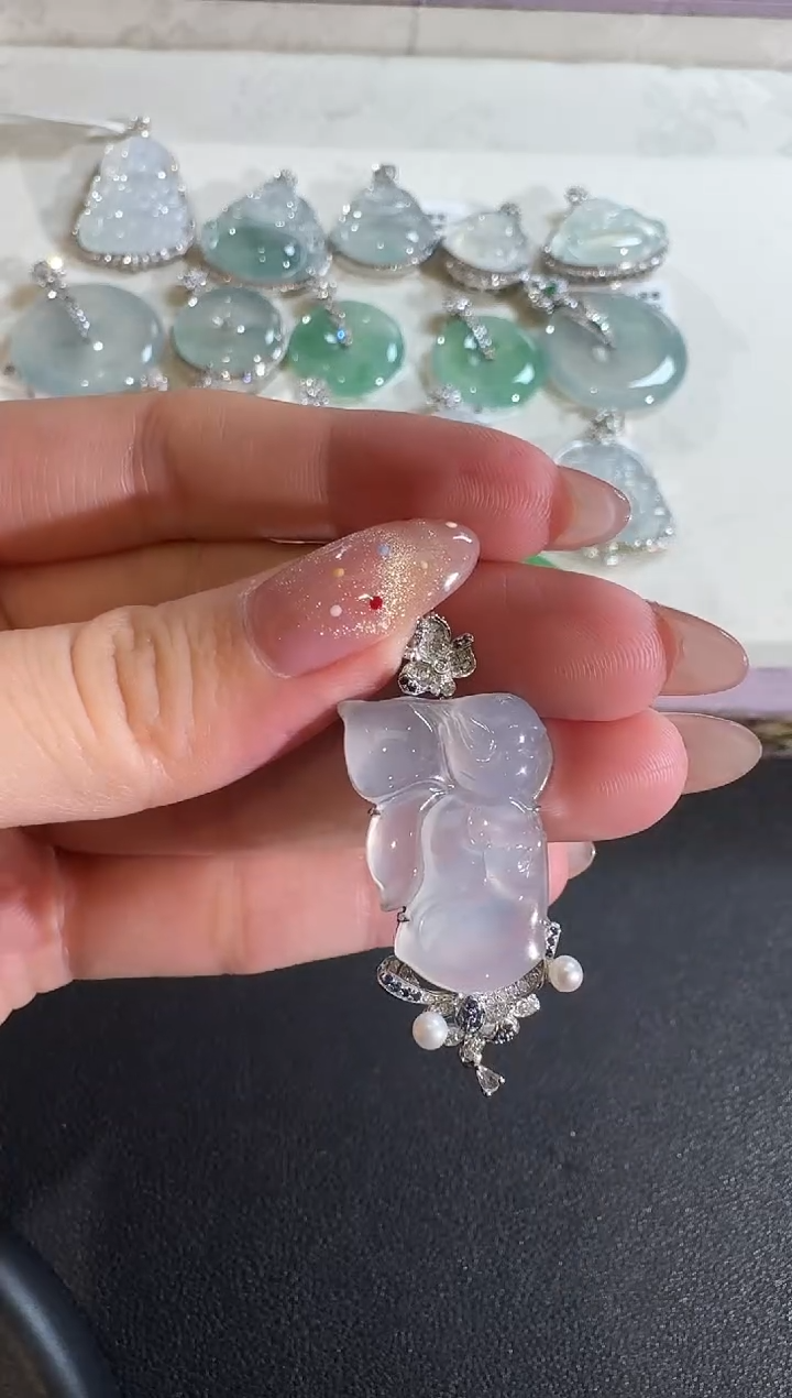 【闪购商品】翡翠吊坠(不含链)18K金镶嵌【源头工厂】钻石镶嵌