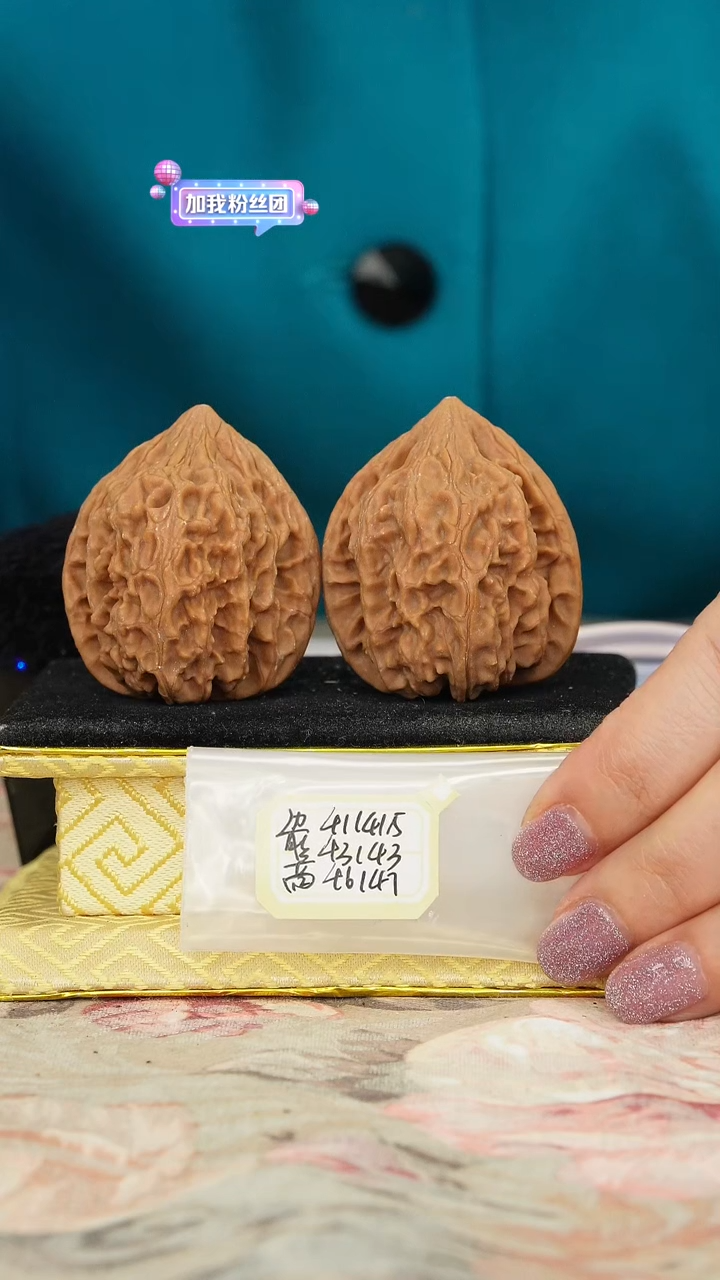 【闪购商品】文玩核桃把件鸡心有修