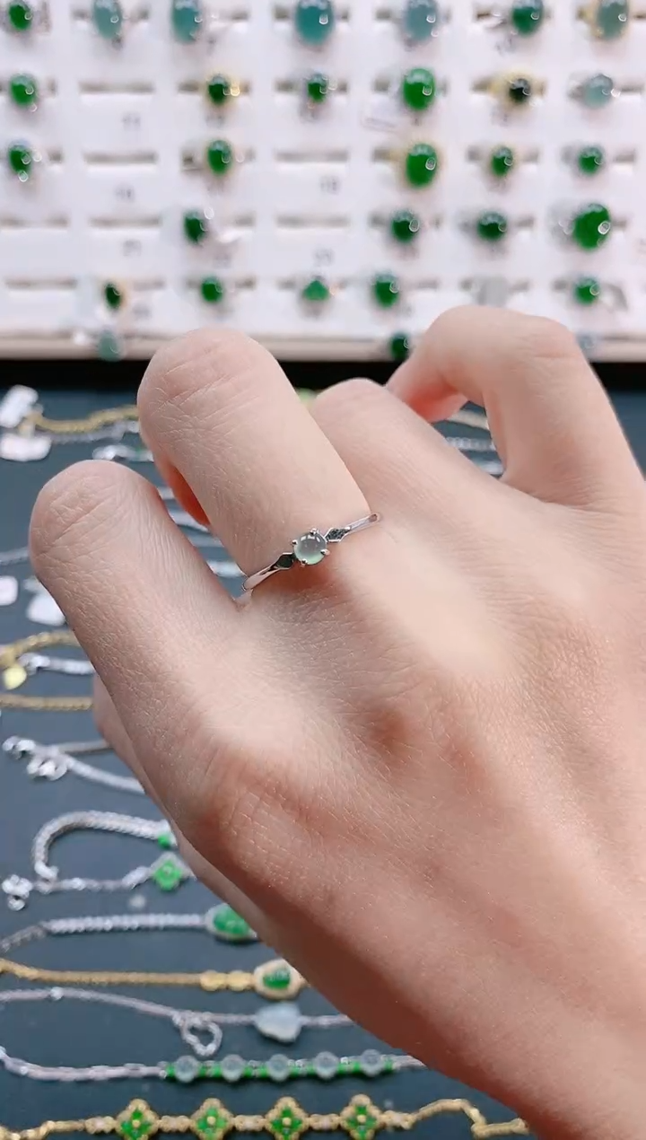 【闪购商品】翡翠戒指银S925镶嵌天然翡翠