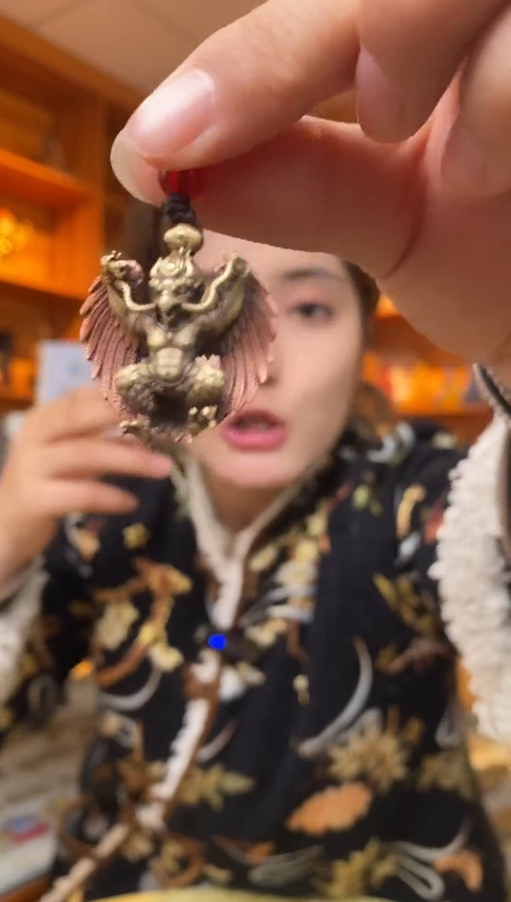 【闪购商品】泥塑大鹏鸟-与实物略有差异介意者慎拍