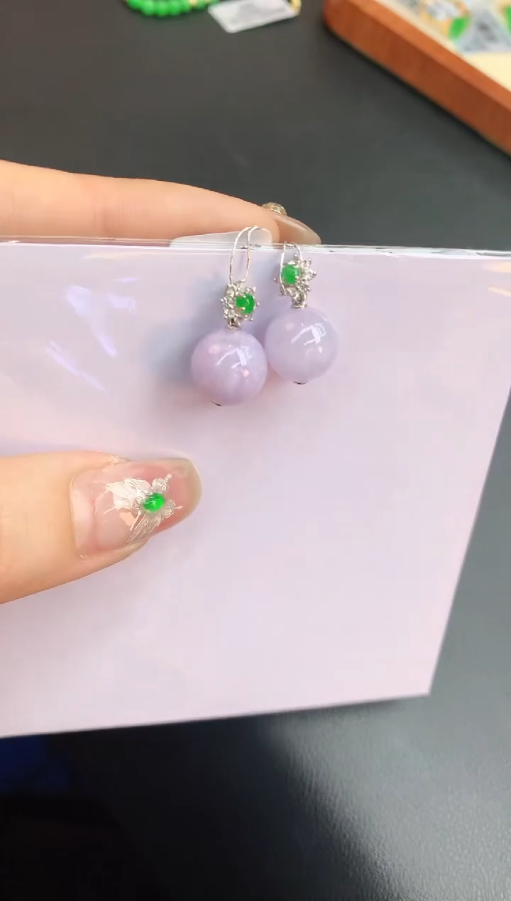 【闪购商品】翡翠颈饰18K金镶嵌赠礼盒证书 多样性发货发其一 珍珍