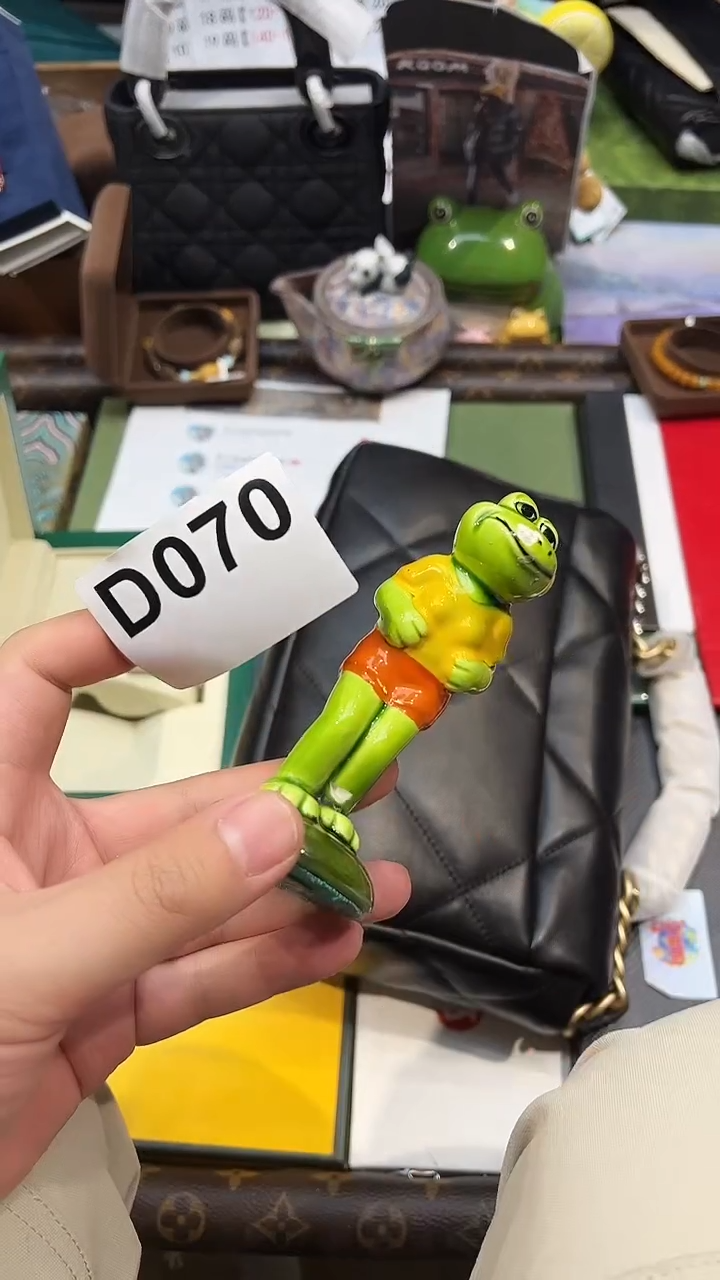 E***晓070---------------