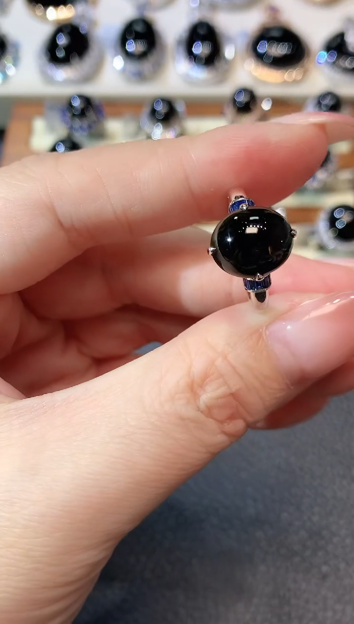 翡翠18K金镶嵌戒指D19 翡翠