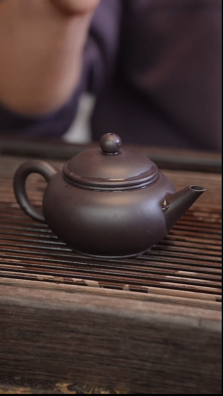 茶壶紫砂水平 蓝莲花 半手工 180cc