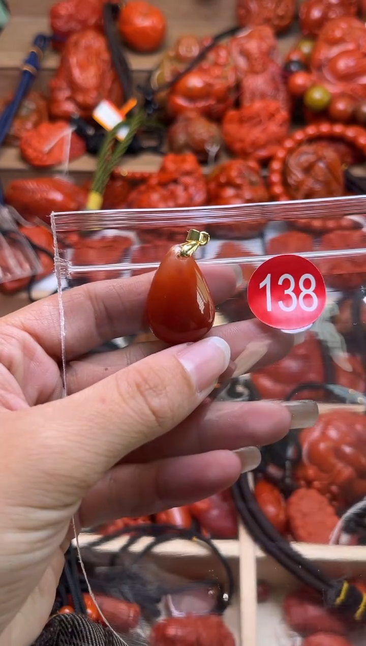 【闪购商品】南红玛瑙珠宝奇石未镶嵌138