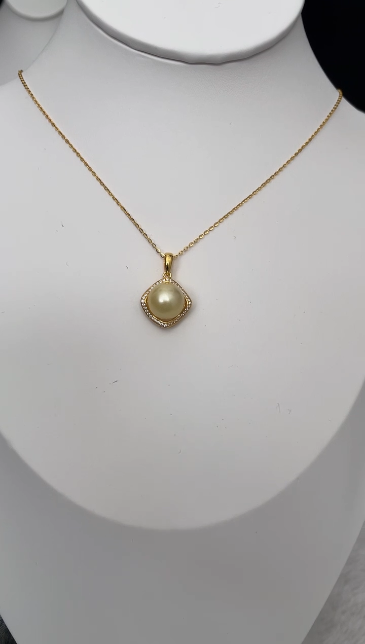 【闪购商品】海水珍珠吊坠(赠链)未镶嵌南洋金珠方形款10-11mm