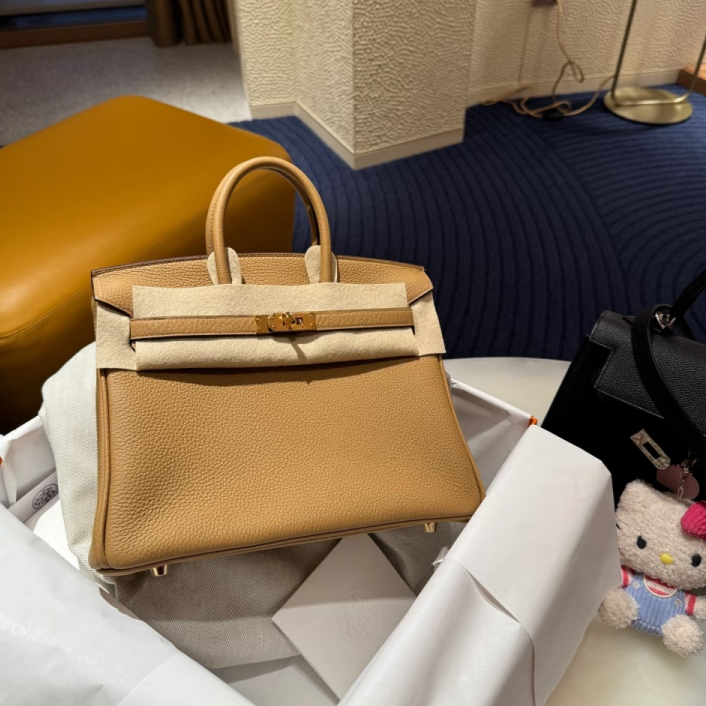 99新 Hermes/爱马仕 大头活动 Birkin 25新饼干色Togo皮Y刻金扣包