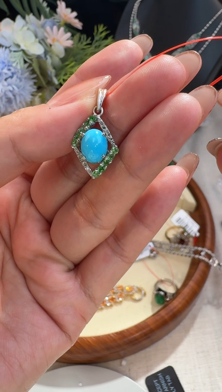 【闪购商品】绿松石颈饰未镶嵌吊坠