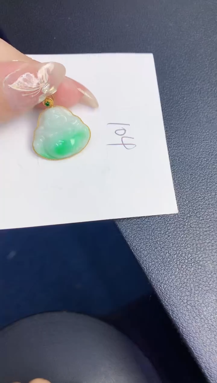 【闪购商品】翡翠颈饰18K金镶嵌0000000000