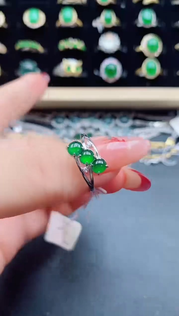 【闪购商品】翡翠戒指银S925镶嵌321321