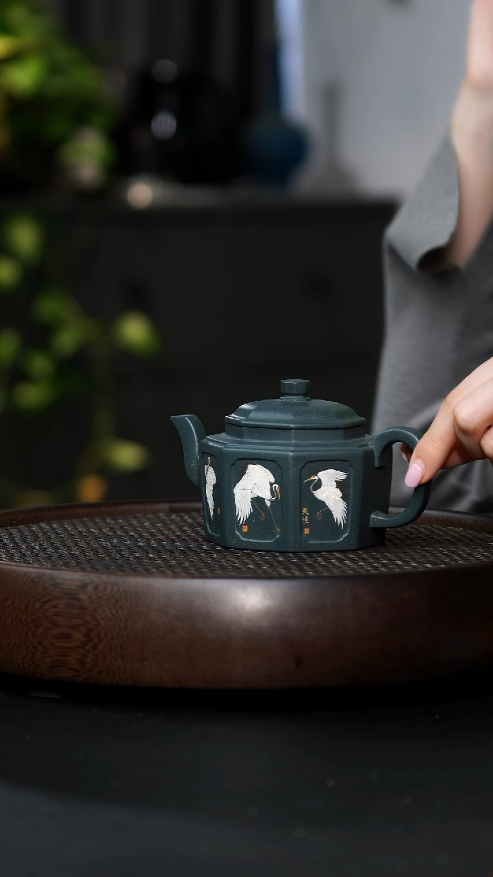 ?***雲ZH张恒-0002鹤舞长空-老墨绿泥-240cc