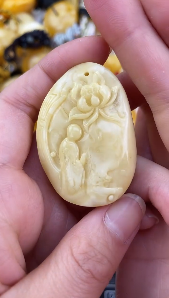 裸石琥珀未镶嵌天然蜜蜡琥珀
