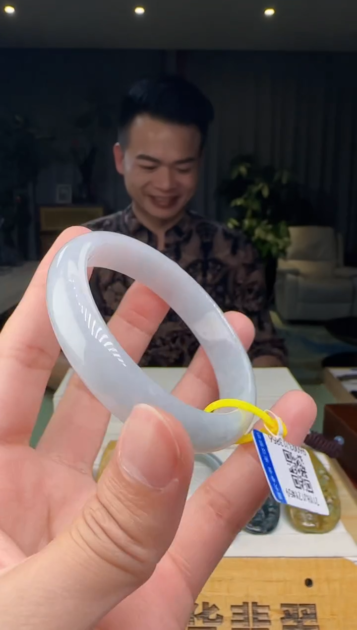 【闪购商品】翡翠手镯未镶嵌XM@@960Q3J13856