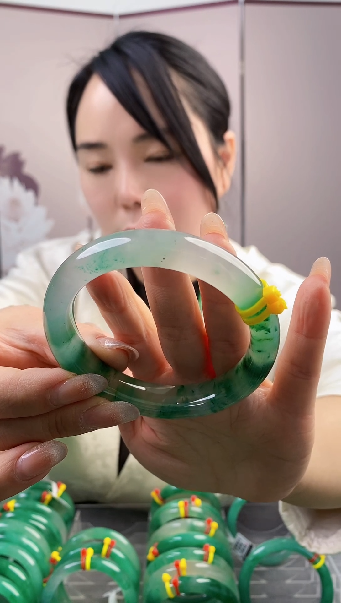 【闪购商品】石英质玉手镯未镶嵌86