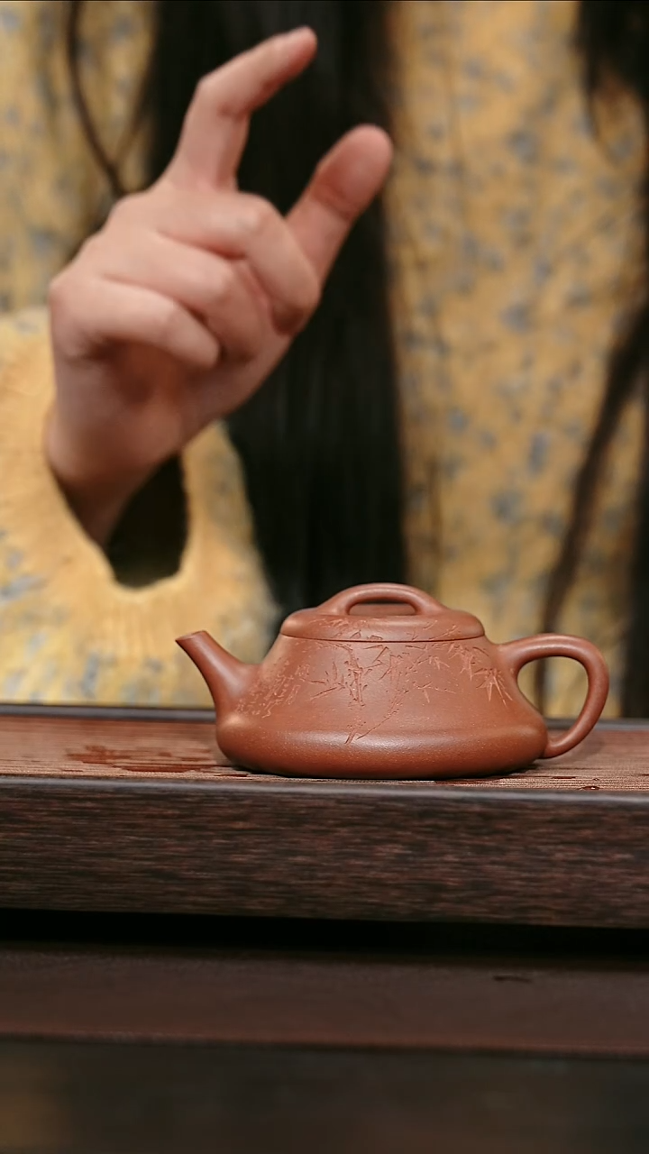 茶壶紫砂宜兴芠茗原矿紫砂   宝山头段    纳飘   