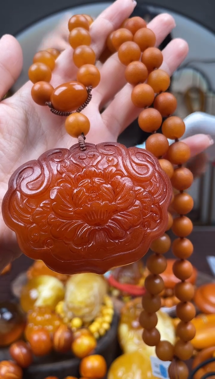 【闪购商品】琥珀裸石未镶嵌首饰 假1赔4 （多样性发货1件（微瑕