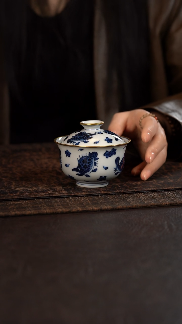 【闪购商品】杯洪印慕明描金桃花鳜鱼元宝盖碗