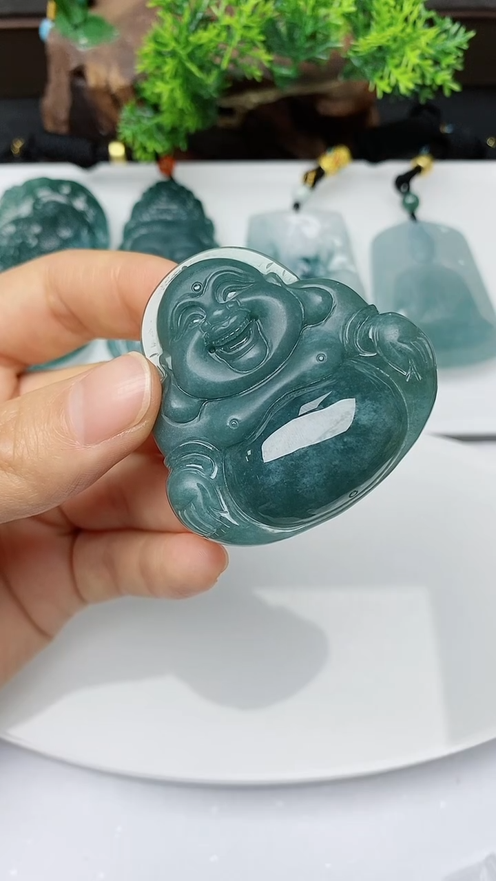 【闪购商品】翡翠颈饰未镶嵌