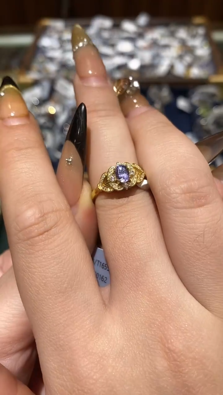 银S925镶嵌戒指坦桑石楚楚珠宝中古甄选不退换