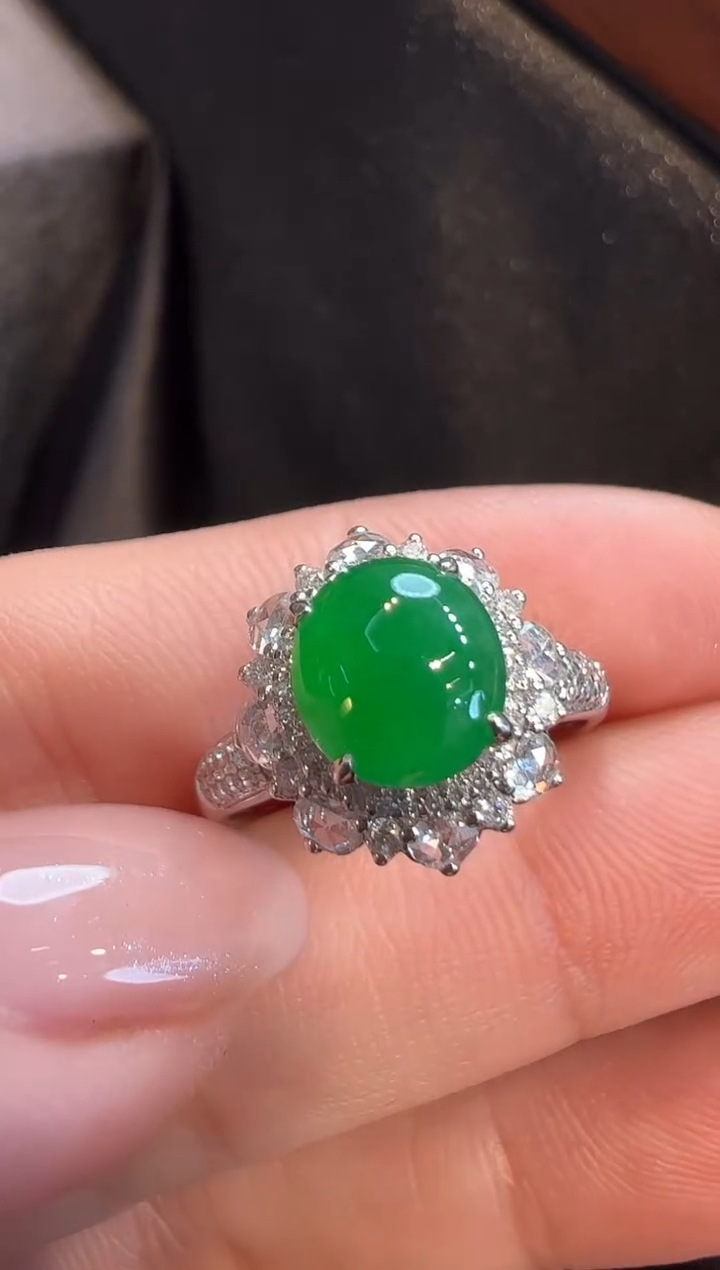 18K金镶嵌戒指翡翠AL6戒指