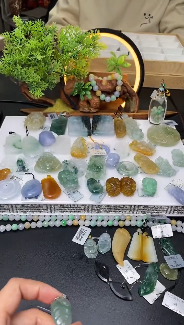 【闪购商品】定制翡翠未镶嵌毛货商品 不退换/4520