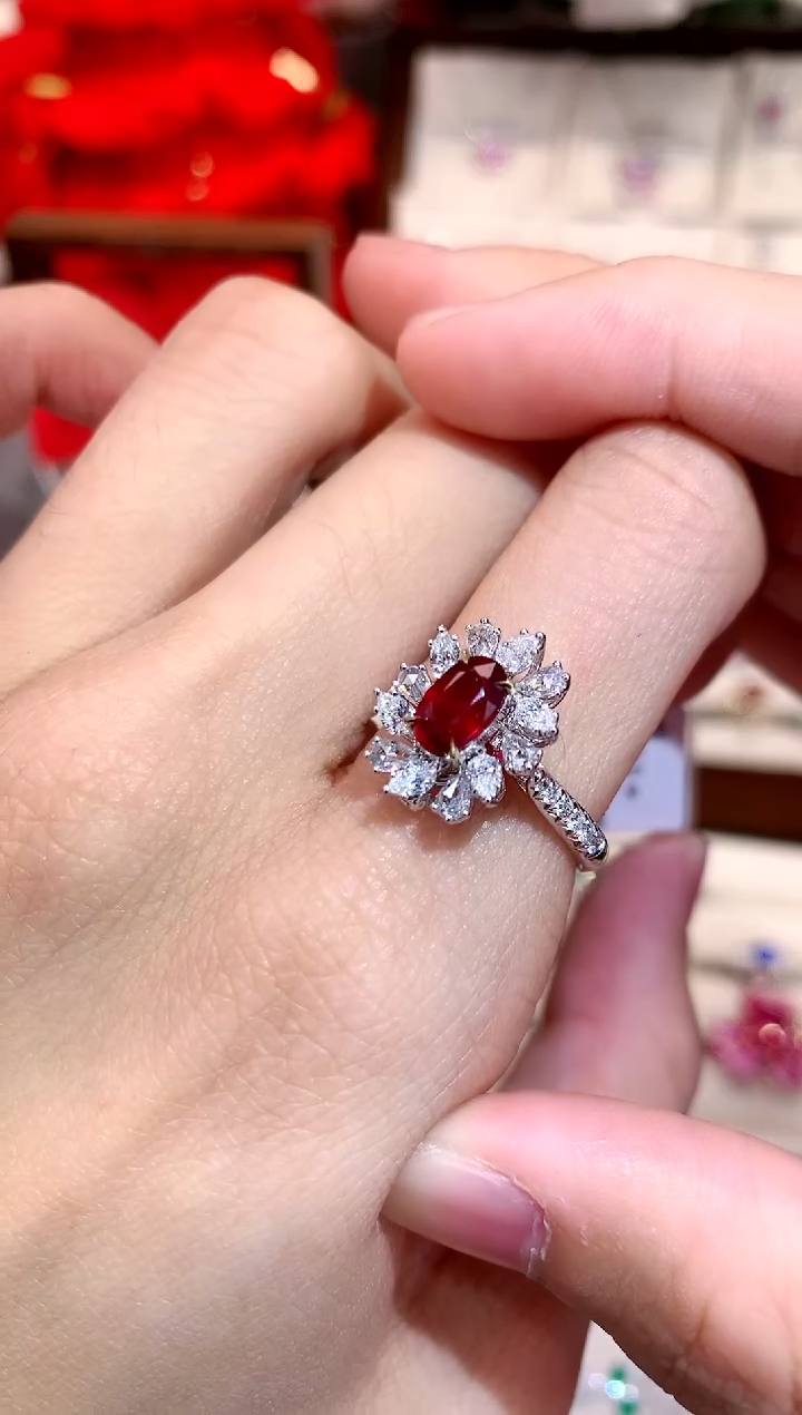 【闪购商品】红宝石戒指18K金镶嵌1.2ct/天然宝石/七天无理由